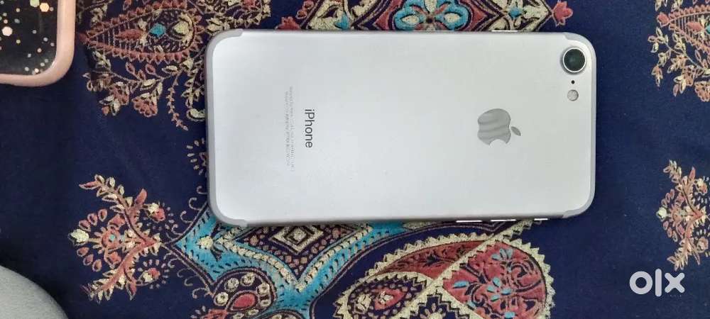 iPhone 7 is beautiful colour beautiful please beautiful