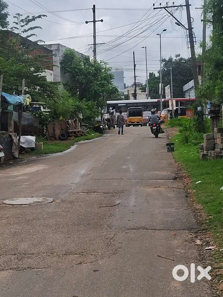 Pendurthi 1 km 2km lo bits 3 flors house