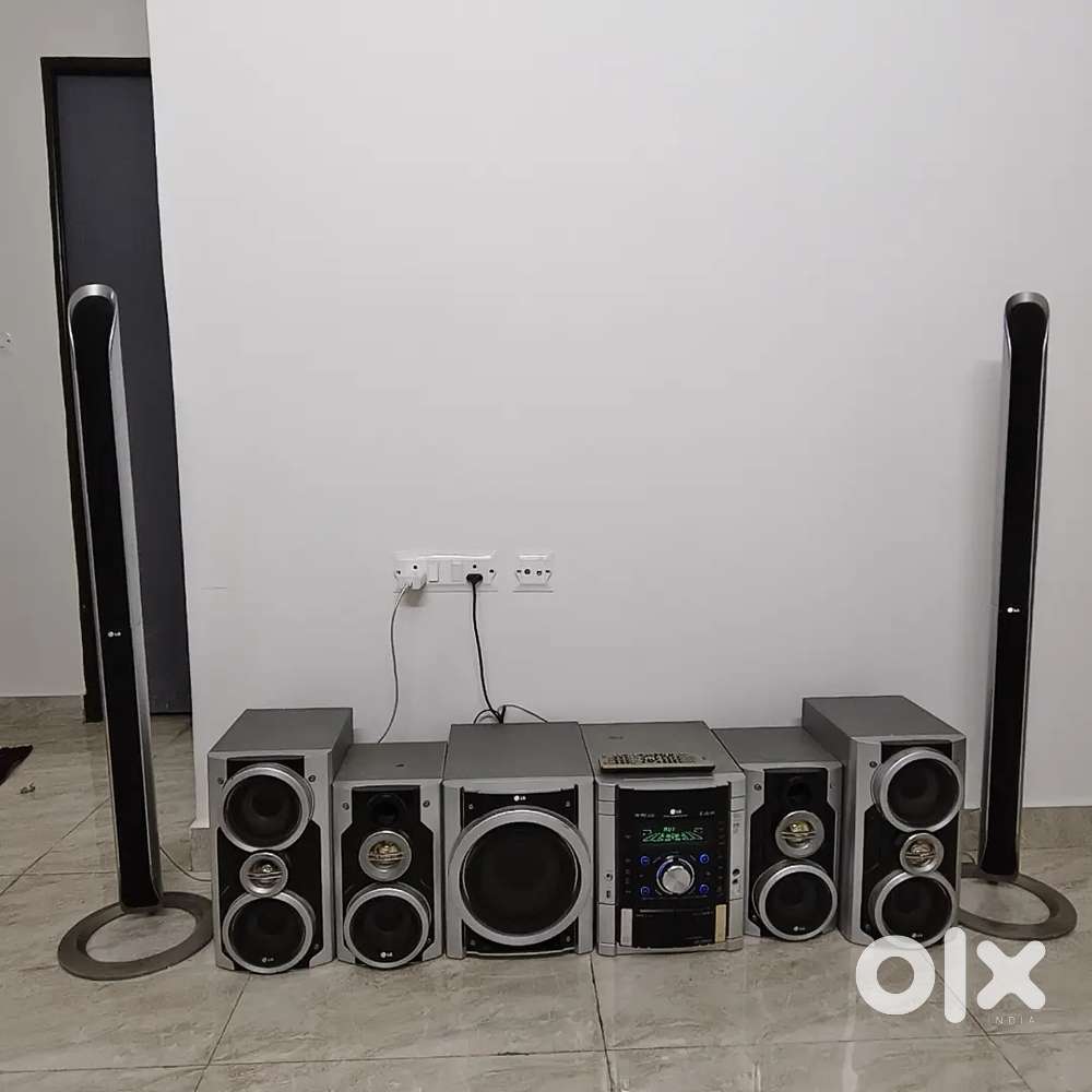 LG HOME THEATRE ( Ultimate Sound System )