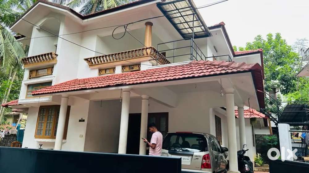 1st Floor for rent @kozhikode