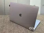 Apple Macbook Pro i7/16/512gb/5.5gb Graphics 15inch Retina Touchbar