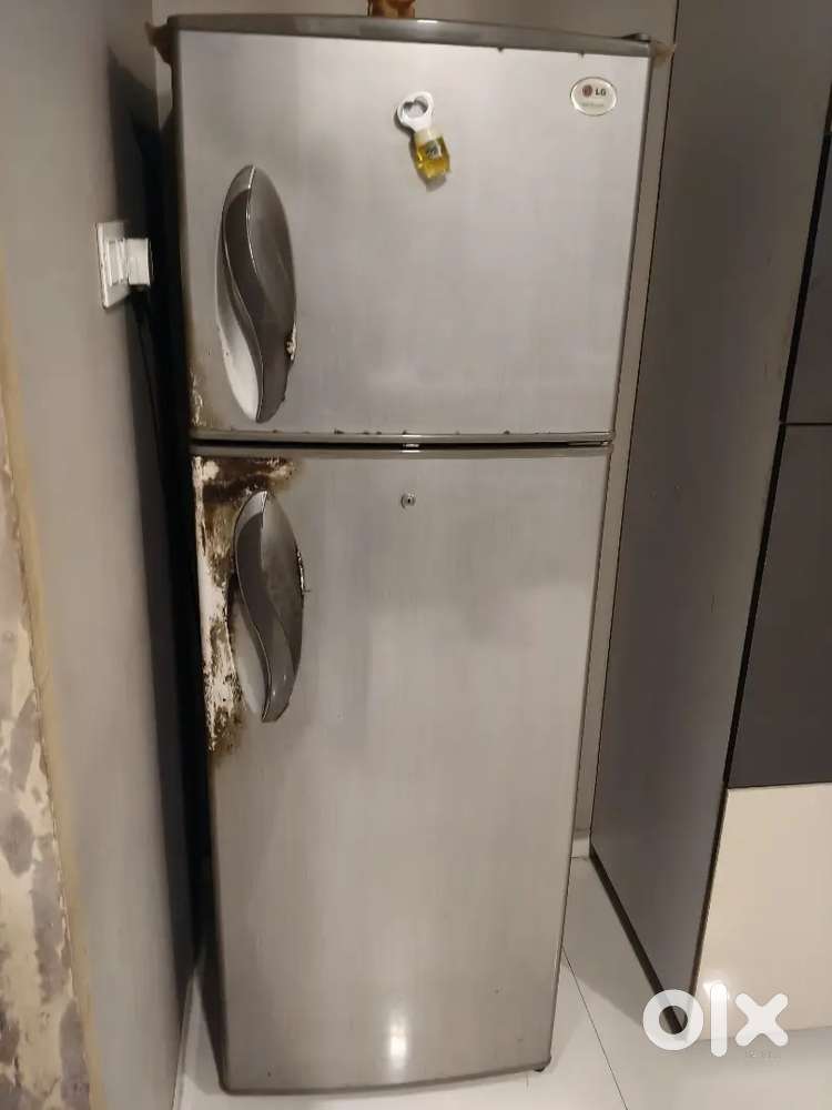 LG refrigerator