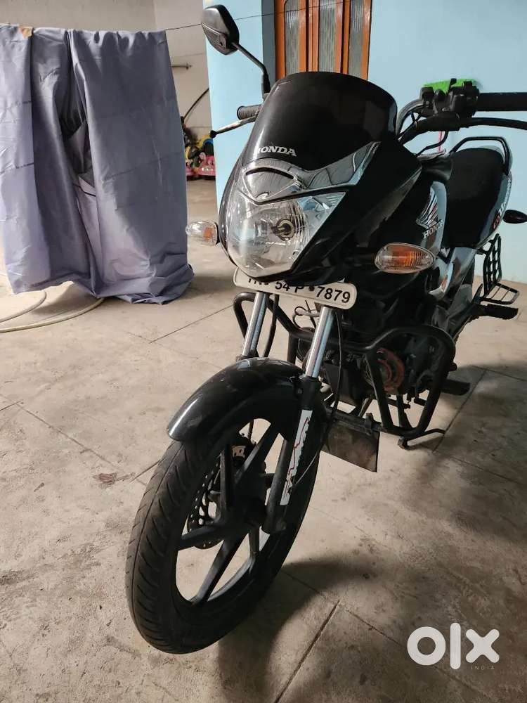 Honda UNICORN BRAND NEW CONDITIONS with company service record
