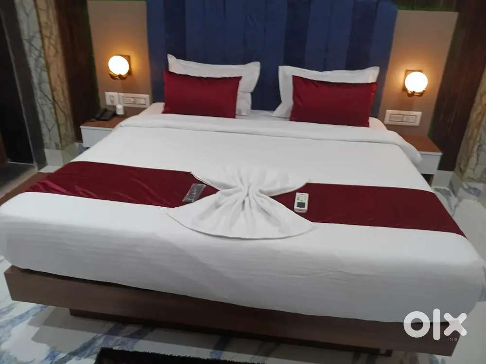 Experience House Keeping Person Required