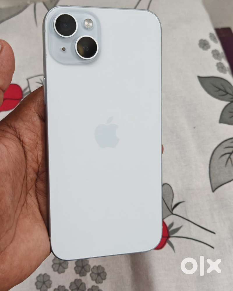 I phone 15 plus battery 87%