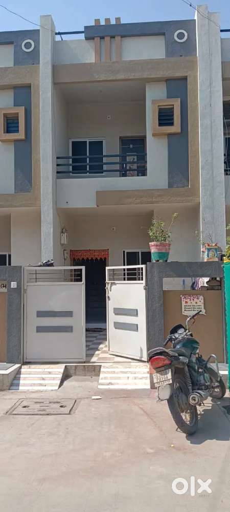 Urgently wanted to sale the house due to shifting