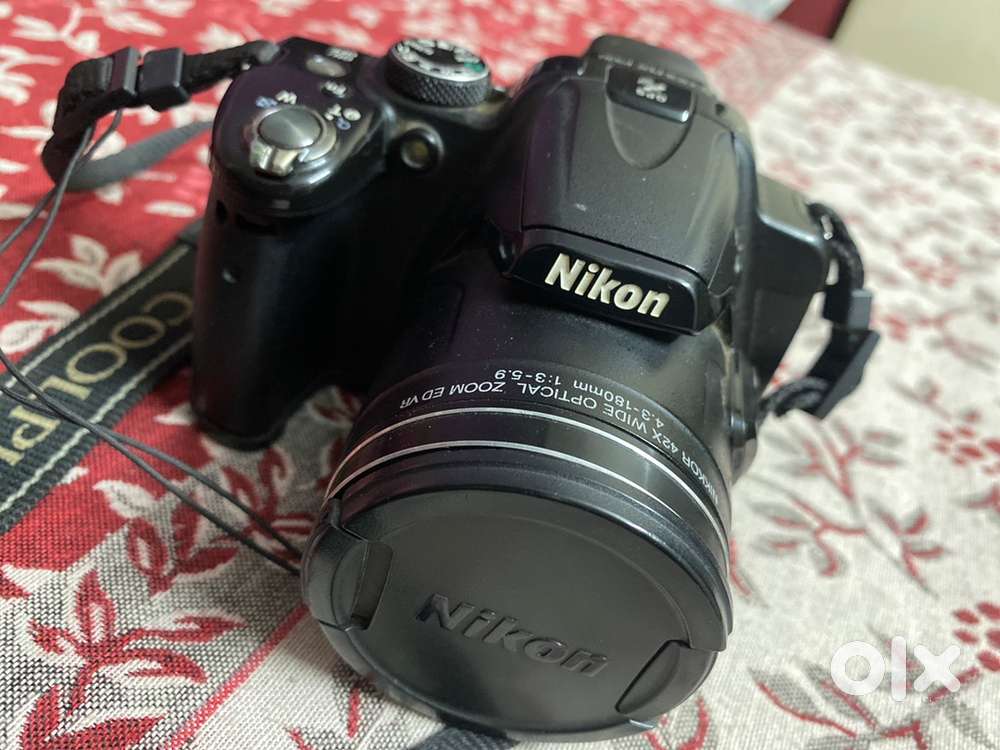 Nikon Coolpix P520 with 42x Zoom