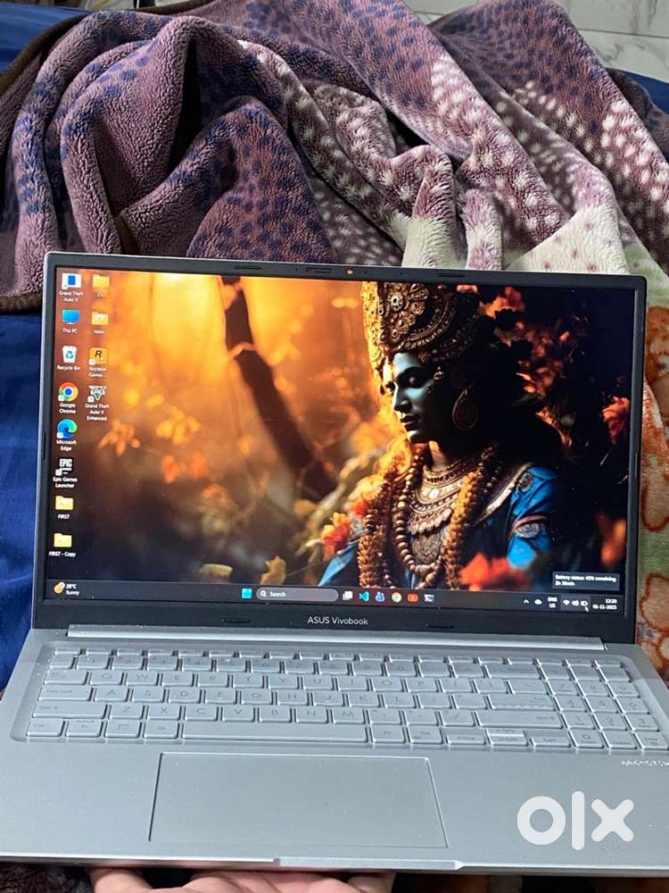 asus vivobook 15 ,i3 512gb