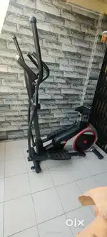Fitking S-5650X Cross Trainer + Cycle  Hardly Used  Parsi Owned
