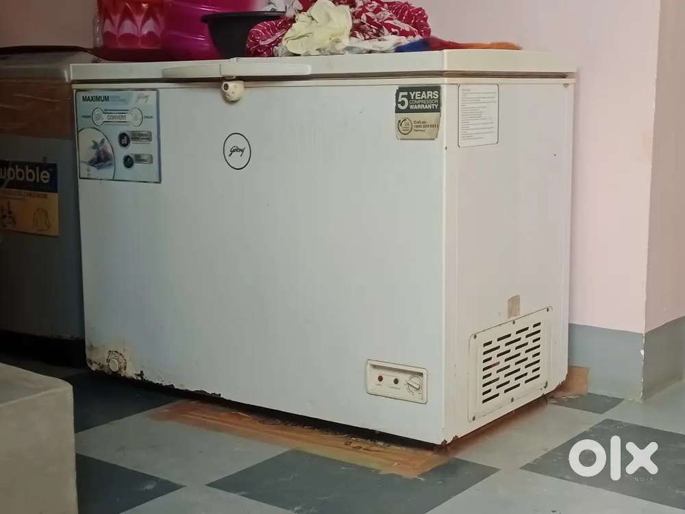302 ltr deep freezer