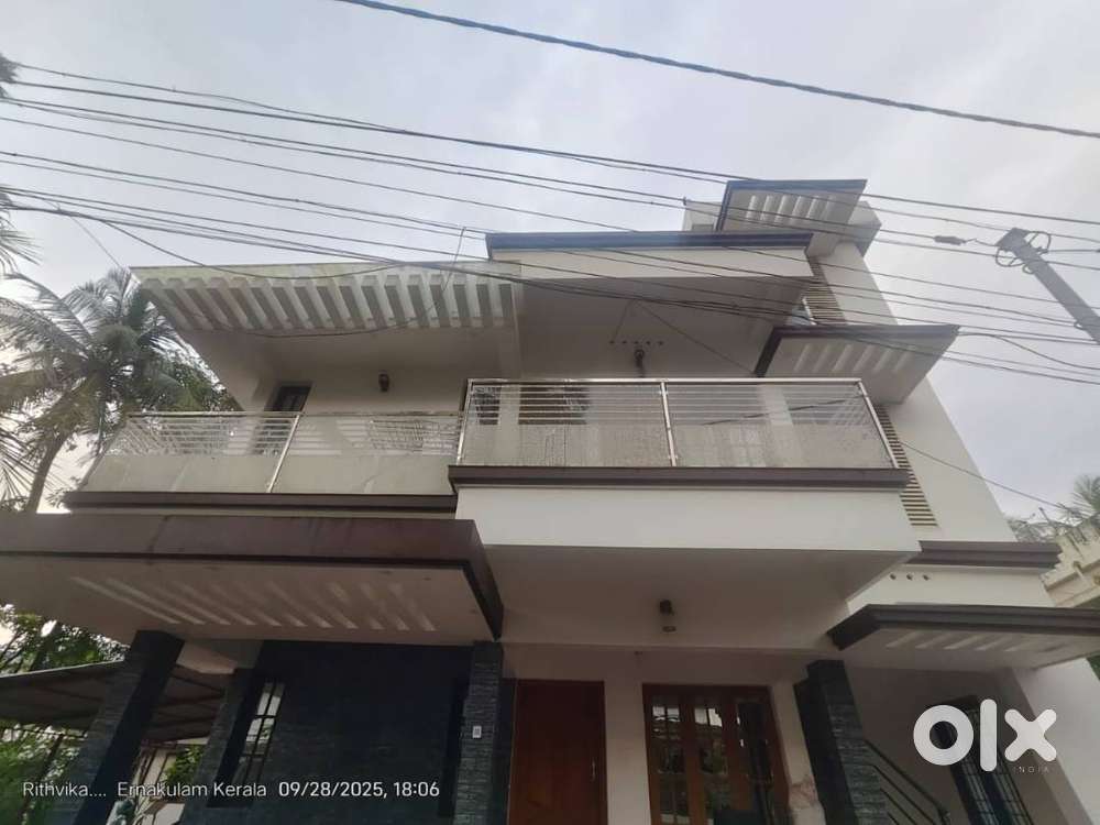 2 BHK house for lease Near pachalam vaduthala