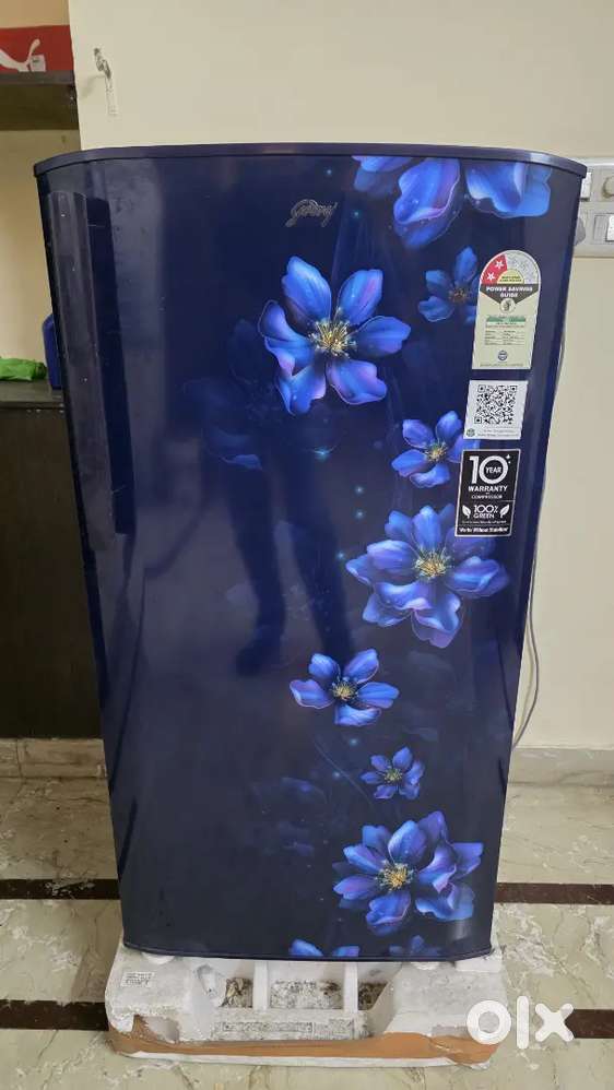 Refregerator Godrej 183 litere 10 month old