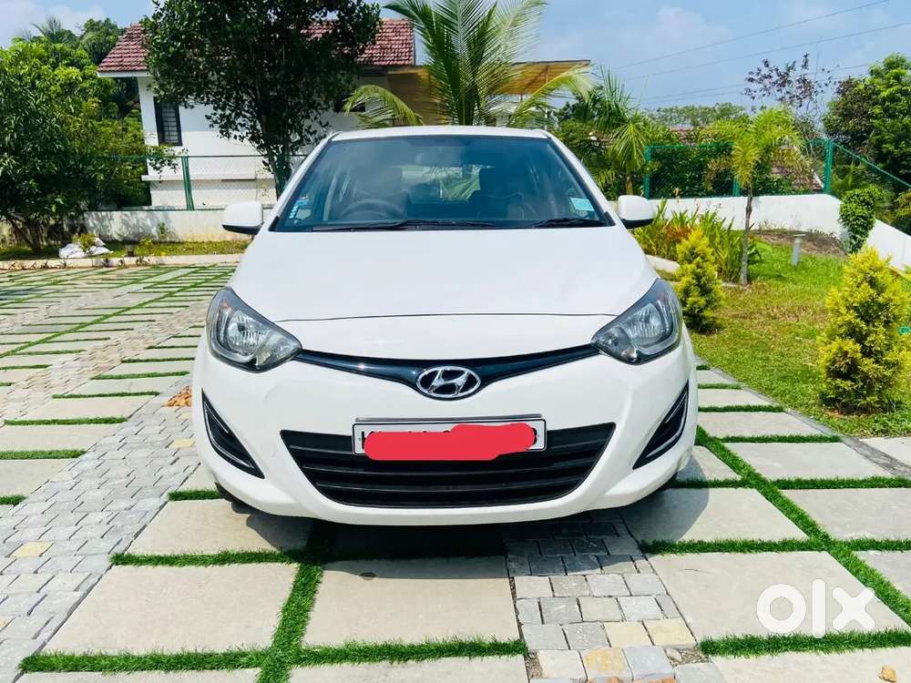 Hyundai i20 2013 Petrol Well Maintained