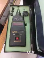 Digital tachometer