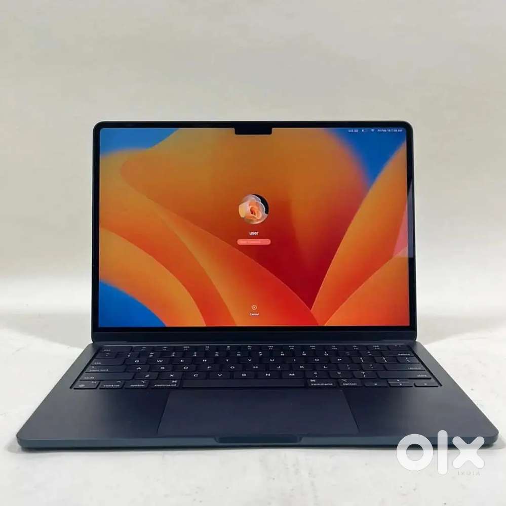 2022 Apple MacBook Air 13 M2 3.2GHz 8GB RAM 256GB SSD Midnight A2681