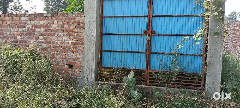 Owner of plot Satnam Singh