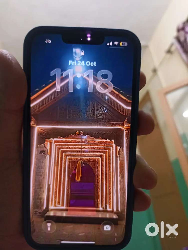 I phone 13    90 %battery health