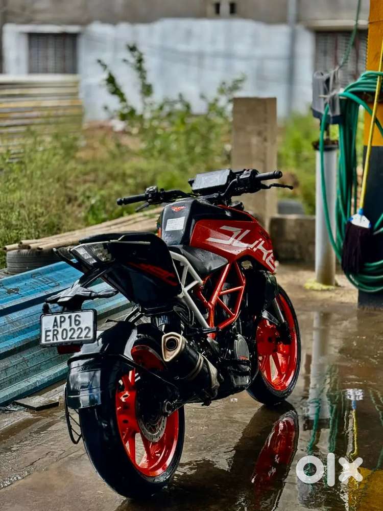 Bs4 modal full condition