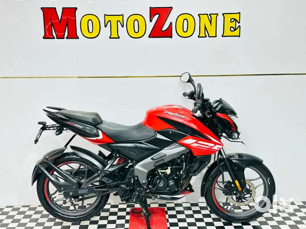 BAJAJ PULSAR NS 125
Disc brake