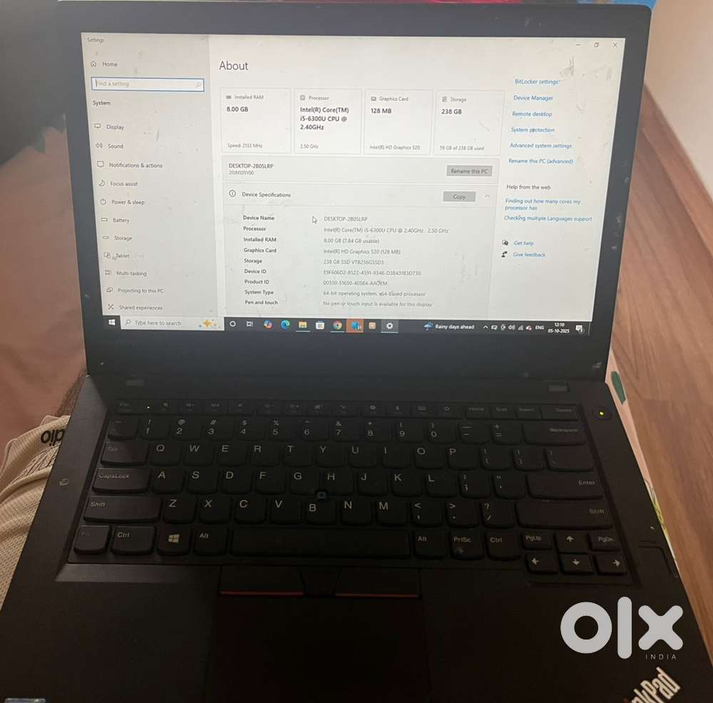 Lenovo laptop with 8th generation i5 proceser