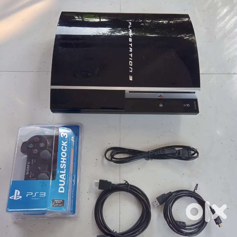 Fixed price PS3 fat with 35 games in good condition