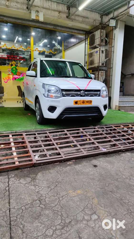 The New Wagonr With 6 Airbags and Dis count