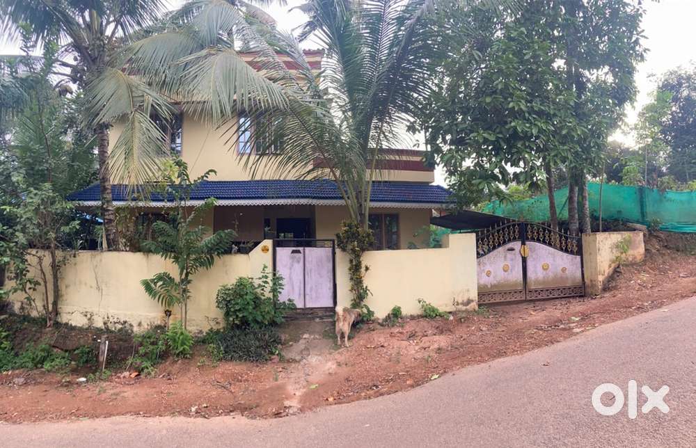 2 Storage House for Sale!