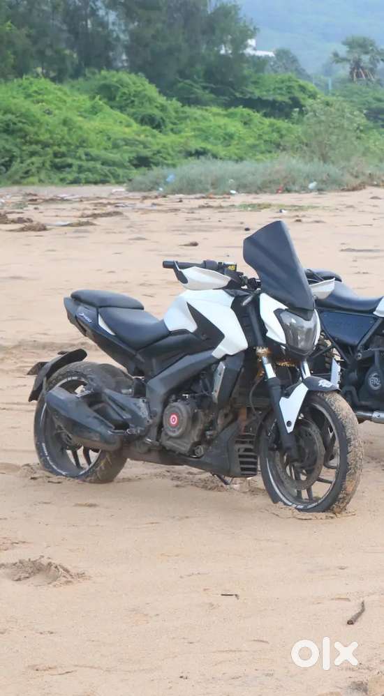 Dominor 400  BS4 Vehicle