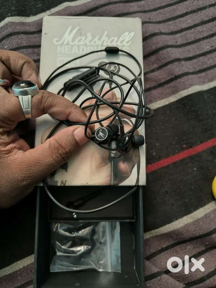 Marshall Mode Wired in Ear Headphone with Mic