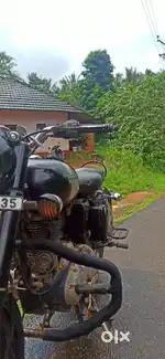 Neet and condition new battery new 2 tairs new chainspoket