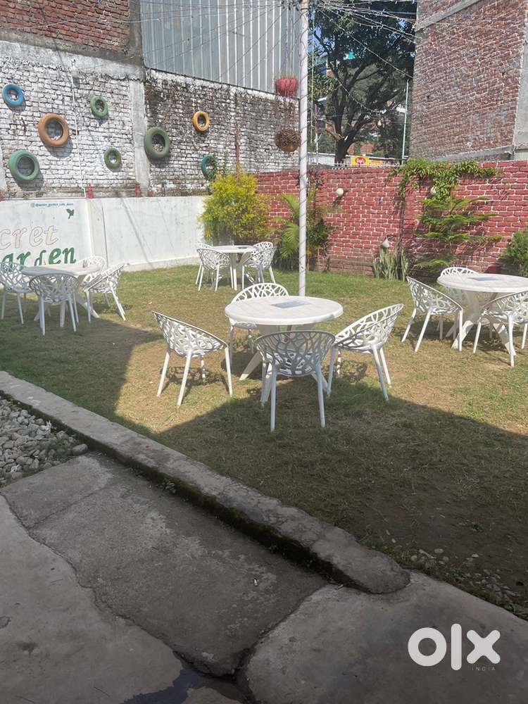 Restaurant cleaning+ service