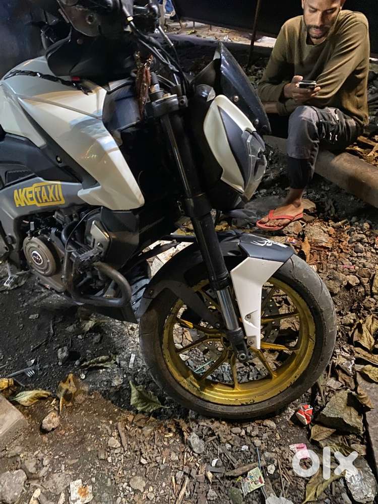 dominar 400 for sell with all doc