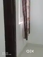 कृष्णा रेजिडेंसी नवलगढ़ रोड single room for rent