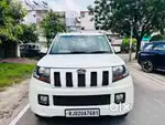Mahindra TUV 300 T10, 2018, Diesel