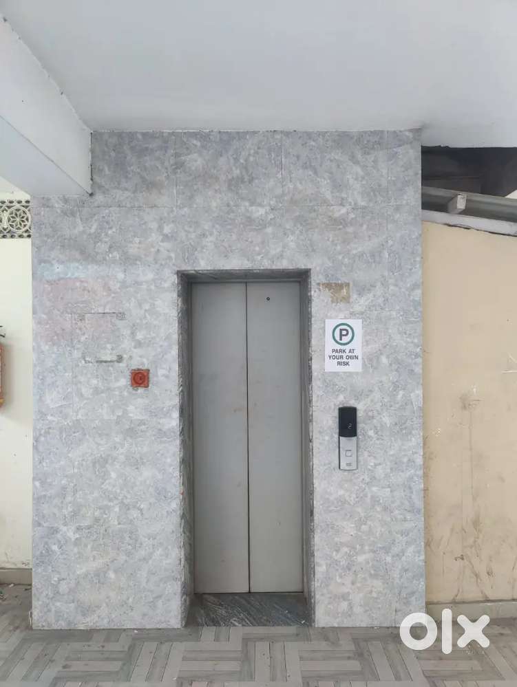 Comercial Building 3rd Floor Sale