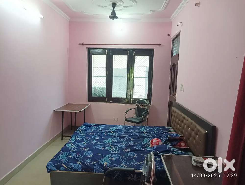 2-room set independent in aliganj