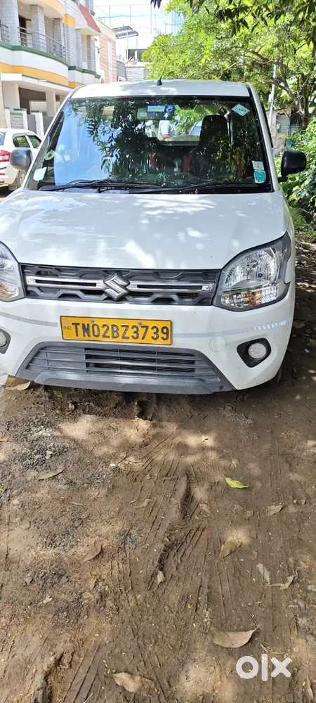 Car daily rental rs900