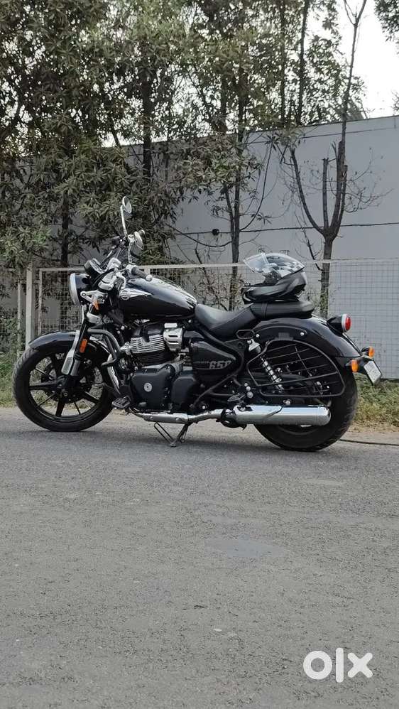 Super meteor 650