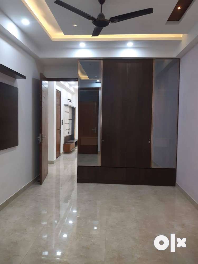 3Bed with covered car parking in INDIRAPURAM