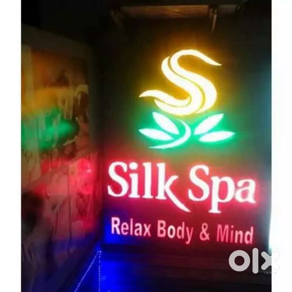 Need receptionist and staff member for spa and massage center