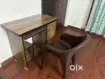 Computer table
