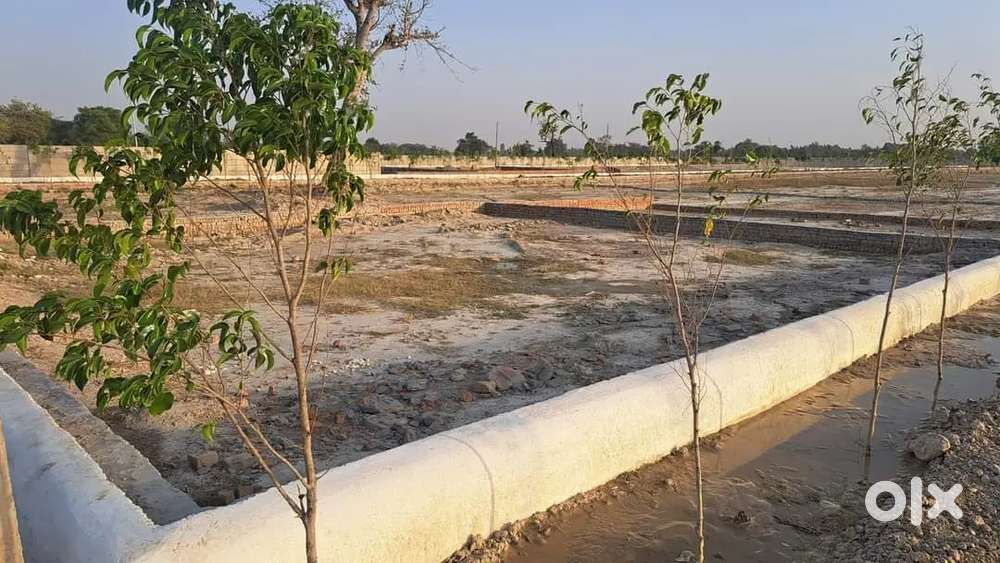 कम कीमत में घर बनवा कर रहने योग्य जमीन सुल्तानपुर रोड पर बैंकलोन केसाथ