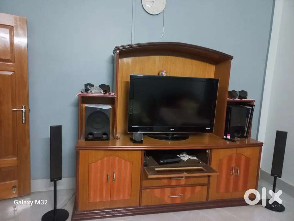 LG 42inch  Full HD LCD TV + Sony Home Theatre system+ 7speakers+2bass