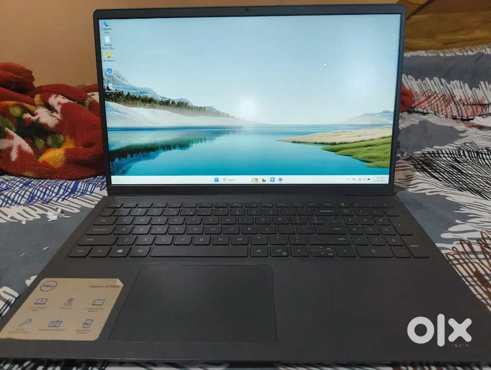 Dell Inspiron i3