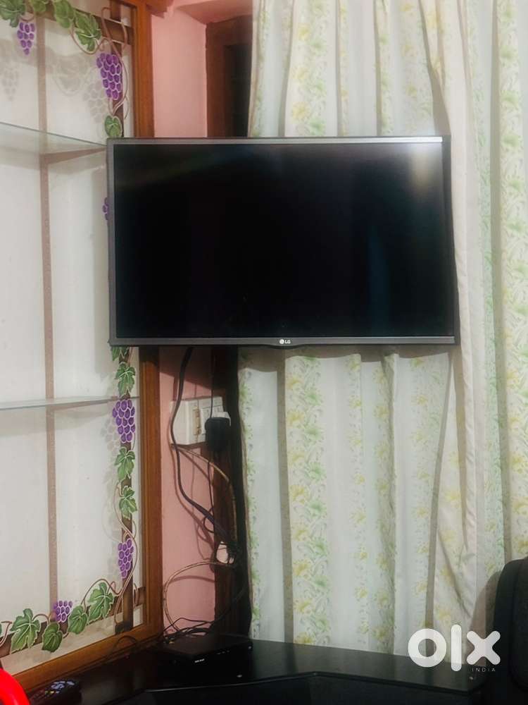 LG 32 Inch LED TV in Good Condition
