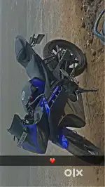Yahama R15 v2