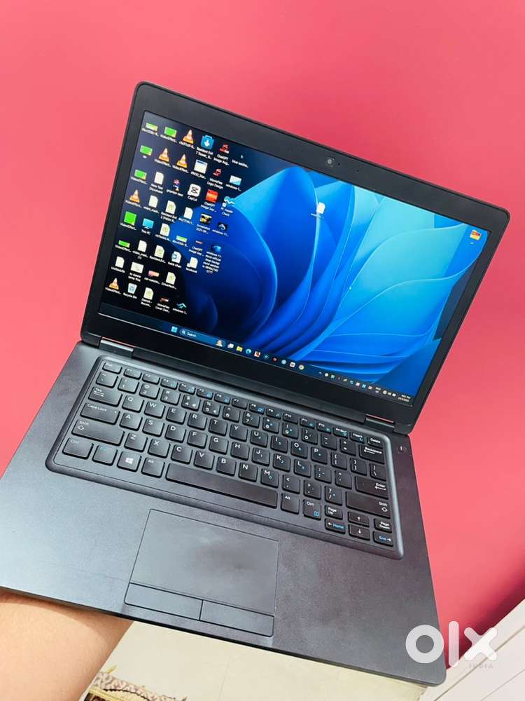 Dell Latitude 5490 Laptop