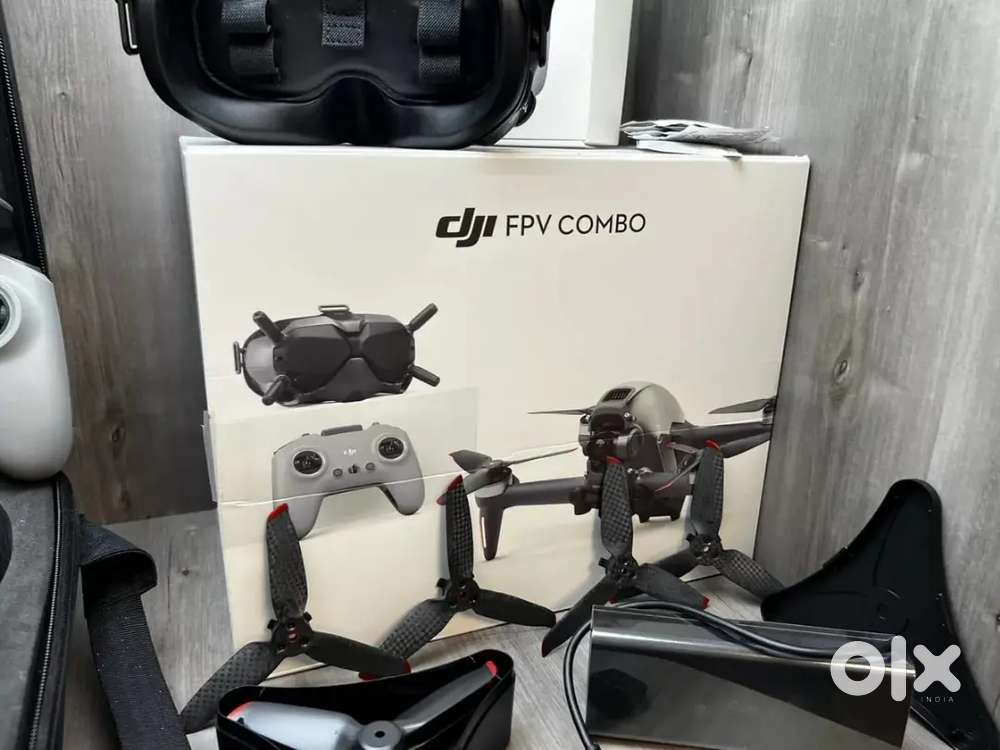 DJI FPV Drone Fly More Set + Loads of Extras + Motion Controller -