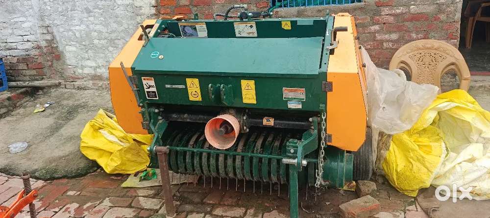 Ace mini round baler
