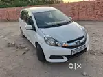 Honda Mobilio 2016 Diesel 7seater white color Jodhpur number.